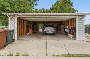 7910 Babb Ave, Skokie, IL 60077 - Photo 40
