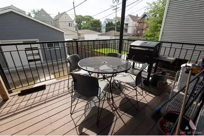 2821 N Springfield Avenue, Chicago, IL 60618 - Photo 44