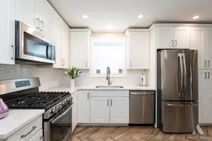 2821 N Springfield Ave, Chicago, IL 60618 - Photo 40