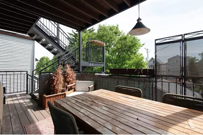 2821 N Springfield Avenue, Chicago, IL 60618 - Photo 46