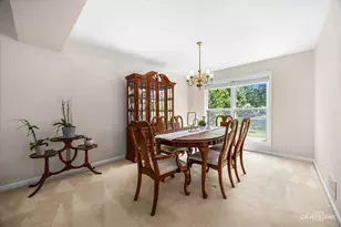 1133 Stonegate Ct, Bartlett, IL 60103 - Photo 6