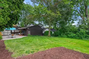 1032 Courtland Ave, Park Ridge, IL 60068 - Photo 32