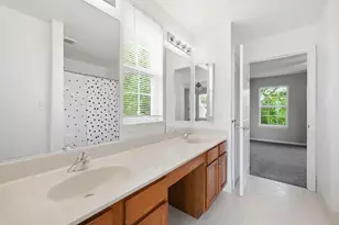 1130 Championship Dr, Elgin, IL 60124 - Photo 44