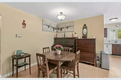 18156 W Timber Lane, Grayslake, IL 60030 - Photo 6