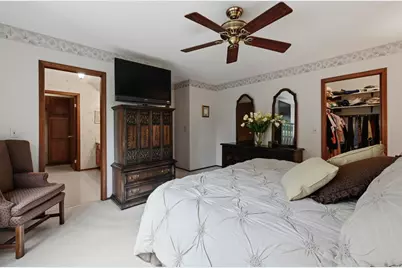 1411 W Allison Court, Arlington Heights, IL 60005 - Photo 18