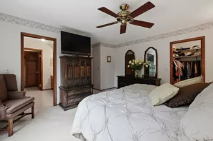 1411 W Allison Ct, Arlington Heights, IL 60005 - Photo 18