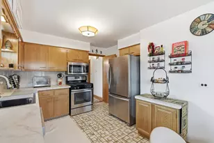 2539 Atlantic St, Franklin Park, IL 60131 - Photo 6