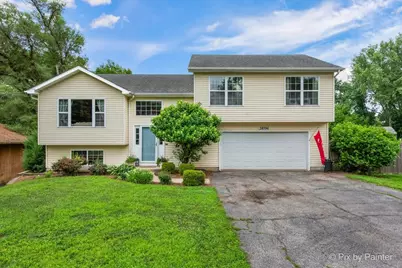 38796 N Kenmore Road, Antioch, IL 60002 - Photo 1