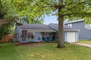 1078 Towner Dr, Bolingbrook, IL 60440 - Photo 2