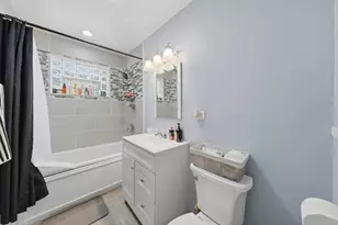 9013 S 49th Ct, Oak Lawn, IL 60453 - Photo 14
