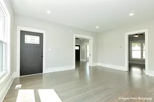 62 Pine St, Grayslake, IL 60030 - Photo 8