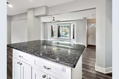 9138 S Carpenter Street, Chicago, IL 60620 - Photo 6