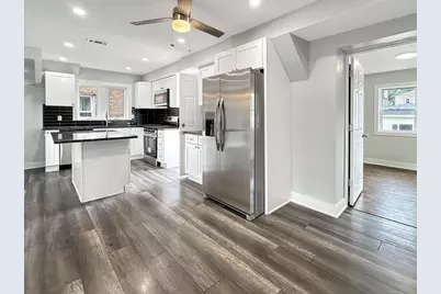 9138 S Carpenter Street, Chicago, IL 60620 - Photo 12