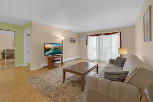 8905 Knight Ave, Des Plaines, IL 60016 - Photo 2