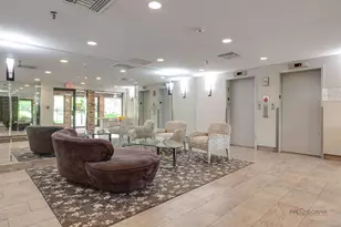 1721 Mission Hills Rd, Northbrook, IL 60062 - Photo 2