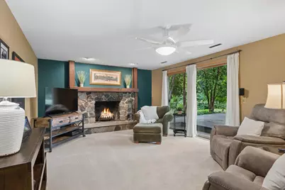 821 Blue Mound Drive, Crystal Lake, IL 60014 - Photo 16
