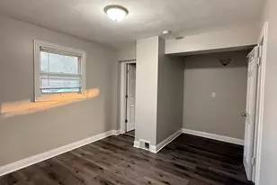 17002 Greenbay Ave, Lansing, IL 60438 - Photo 6