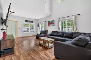 1432 Red Top Ln, Minooka, IL 60447 - Photo 4