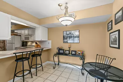 7509 W 175 Street #232, Tinley Park, IL 60477 - Photo 6