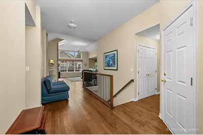 530 Bunker Hill Court, Mundelein, IL 60060 - Photo 4