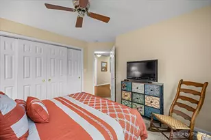 530 Bunker Hill Ct, Mundelein, IL 60060 - Photo 16