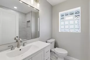 5020 W Fletcher St, Chicago, IL 60641 - Photo 16