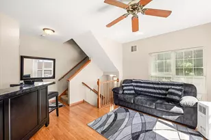 1924 Grandview Pl, Montgomery, IL 60538 - Photo 2