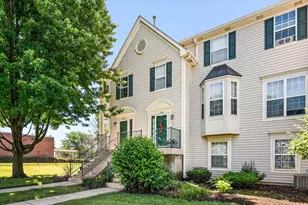 1924 Grandview Pl, Montgomery, IL 60538 - Photo 1