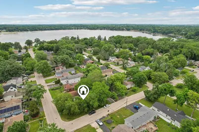 121 Beachview Drive, Round Lake Beach, IL 60073 - Photo 2