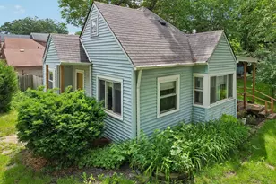 121 Beachview Dr, Round Lake Beach, IL 60073 - Photo 24