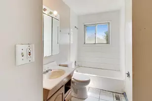 17781 Harvard Ln, Country Club Hills, IL 60478 - Photo 14