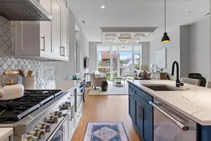 938 N Winchester Ave, Chicago, IL 60622 - Photo 12