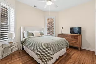 1428 W Olive Ave, Chicago, IL 60660 - Photo 12