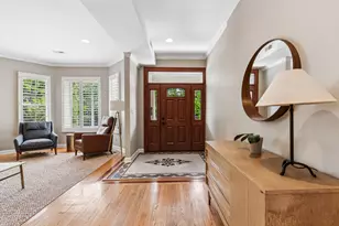 1428 W Olive Ave, Chicago, IL 60660 - Photo 8