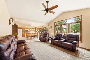 1213 Glen Mor Dr, Shorewood, IL 60404 - Photo 10