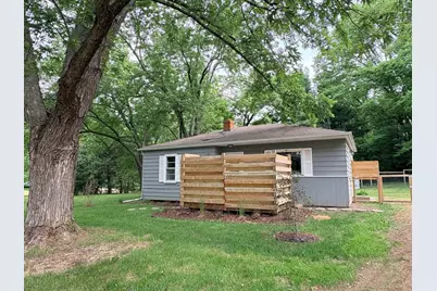 2471 N Jackson Road, Pecatonica, IL 61063 - Photo 2