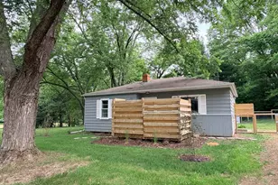2471 N Jackson Rd, Pecatonica, IL 61063 - Photo 2