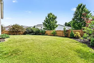 944 Premrose Ct, Romeoville, IL 60446 - Photo 18