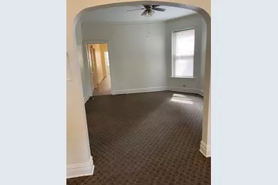7807 S Marquette Avenue, Chicago, IL 60649 - Photo 2