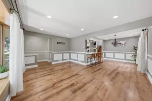 5601 S Sayre Ave, Chicago, IL 60638 - Photo 8