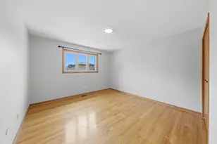 5601 S Sayre Ave, Chicago, IL 60638 - Photo 20