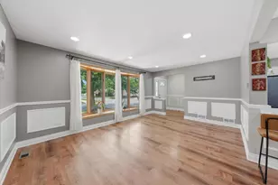5601 S Sayre Ave, Chicago, IL 60638 - Photo 6