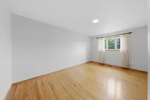 5601 S Sayre Ave, Chicago, IL 60638 - Photo 22