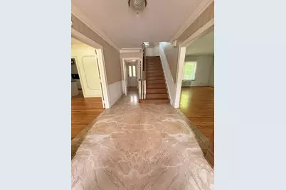 14200 S Burnham Avenue, Chicago, IL 60633 - Photo 2