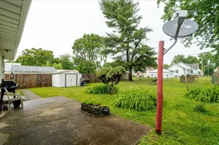 1409 1/2 Mulberry St, Bloomington, IL 61701 - Photo 24