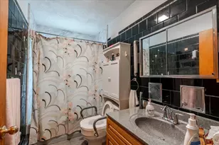 1409 1/2 Mulberry St, Bloomington, IL 61701 - Photo 10