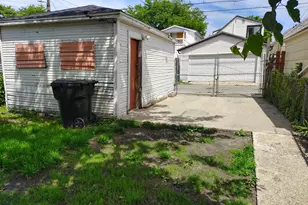 2243 N Kedvale Ave, Chicago, IL 60639 - Photo 42