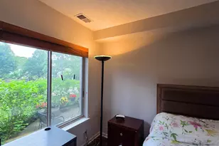 945 E Kenilworth Ave E, Palatine, IL 60074 - Photo 14