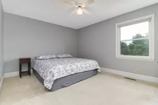 3010 Thornwood Ln, Bloomington, IL 61704 - Photo 30