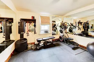 2245 W Melrose St, Chicago, IL 60618 - Photo 46